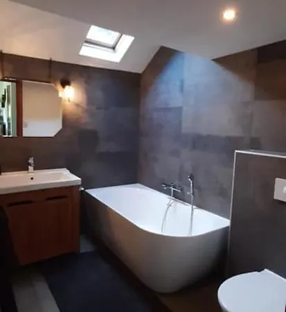 Quinterhof Bed & Breakfast Sint-Martens-Voeren